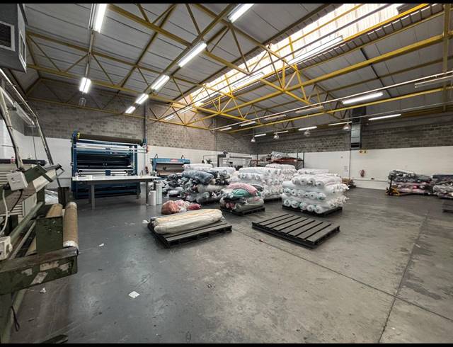 1,171M² FACTORY TO LET IN MAITLAND